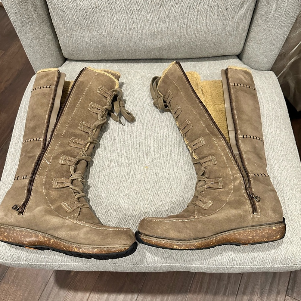 Timberland  Women’s Tall Boot Granby Leather Sherpa Waterproof Boots, Size 10 - Picture 12 of 12